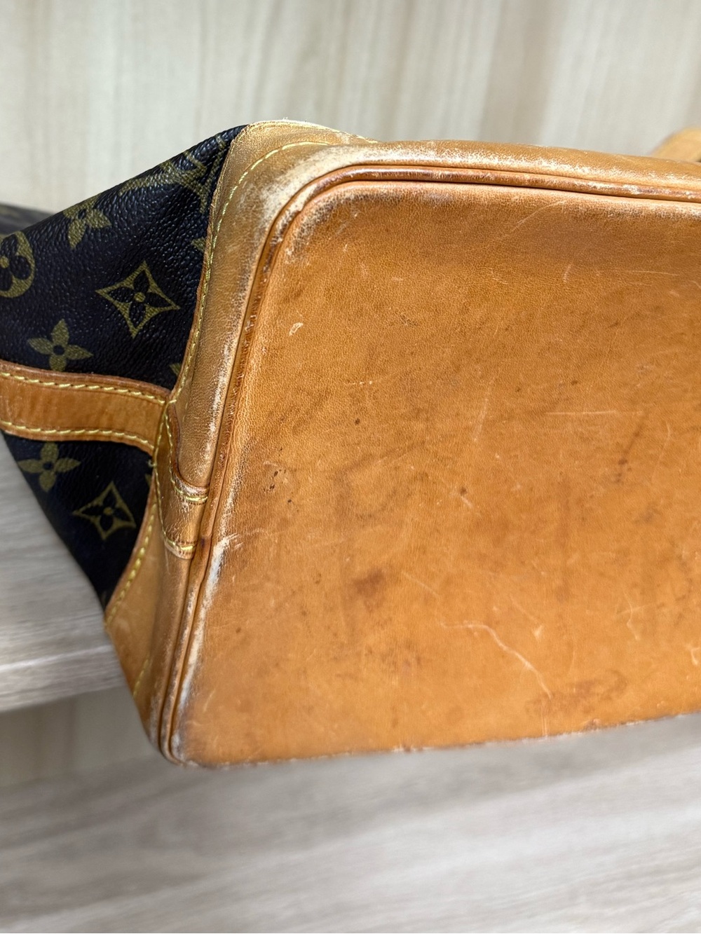 Louis Vuitton Monogram Canvas Brown Tan Bucket Tote - Picture 7 of 8